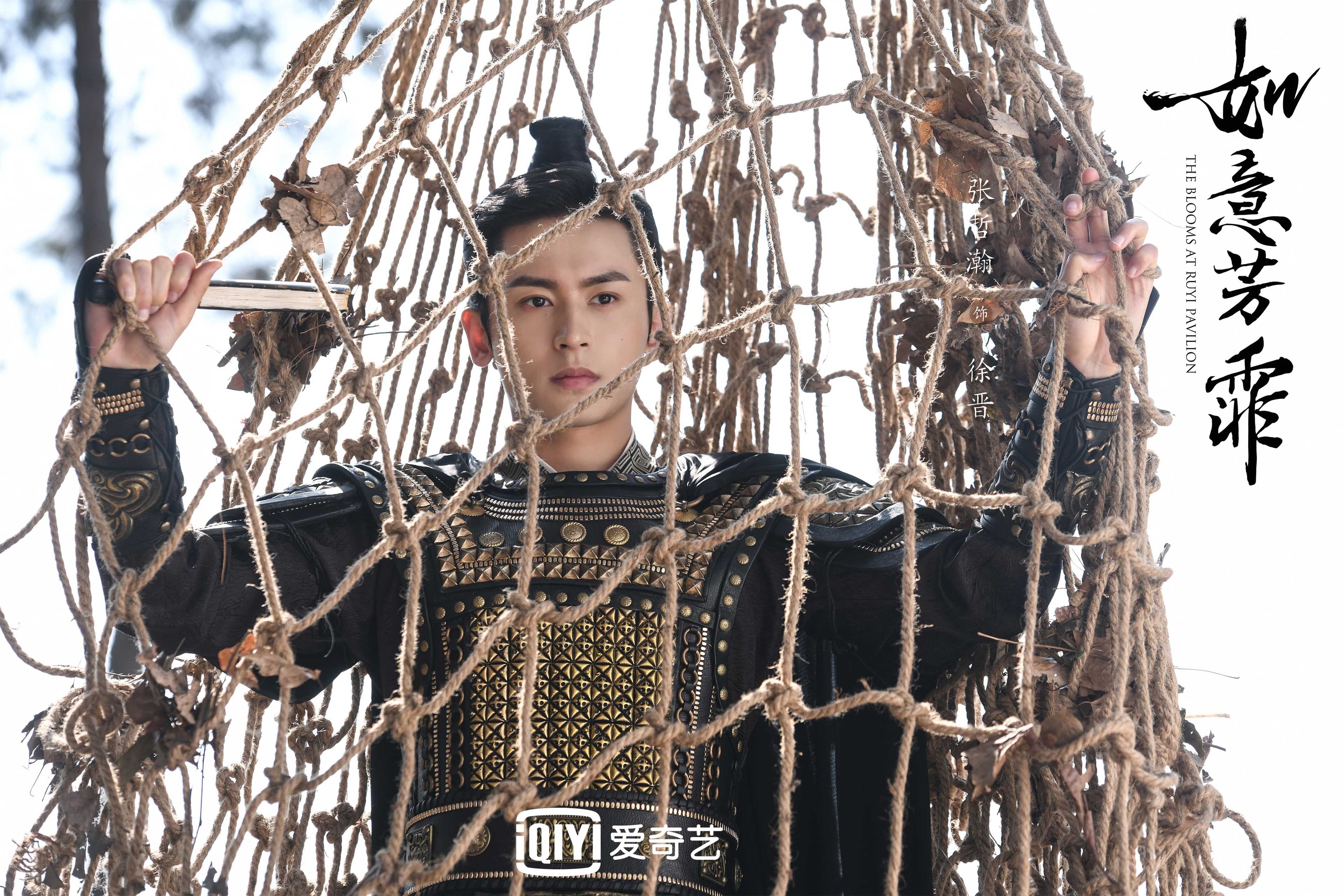 “简阳文体中心:羽毛球赛事中演绎速度与精准的完美结合”