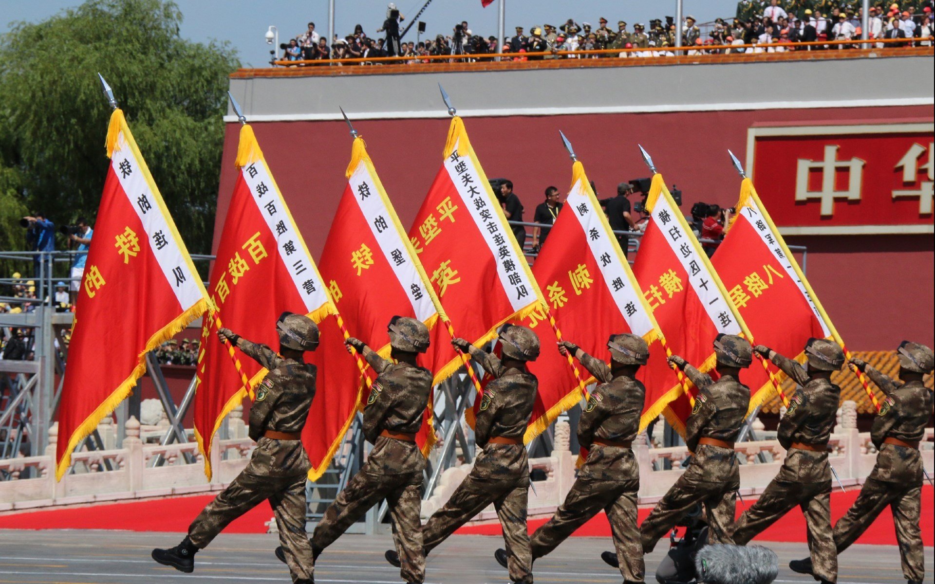 中国香港队的表现与提升：国际乒联混合团体世界杯分析，香港乒乓球队合影