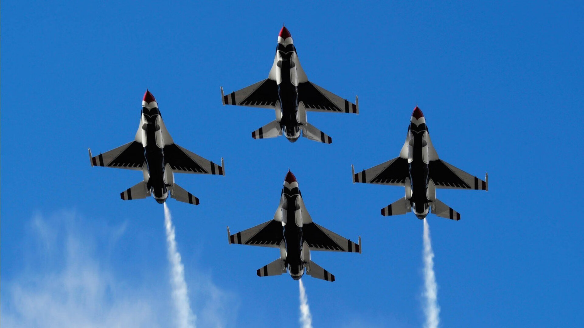 国家队教练团队沟通效率低下,专业的教练员团队